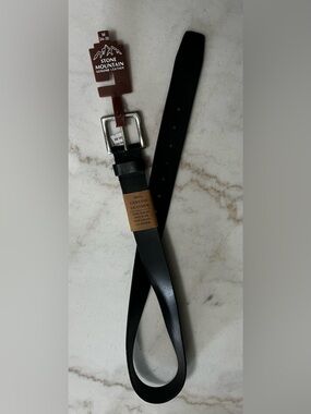 Stone Mountain genuine leather belt, Size 34-36 Black Leather Silver Tone Buckle